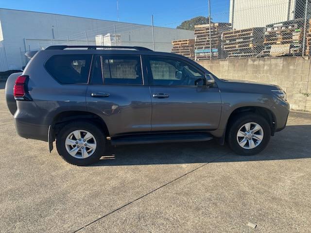 2020 Easy second chance finance Toyota prado9.jpg
